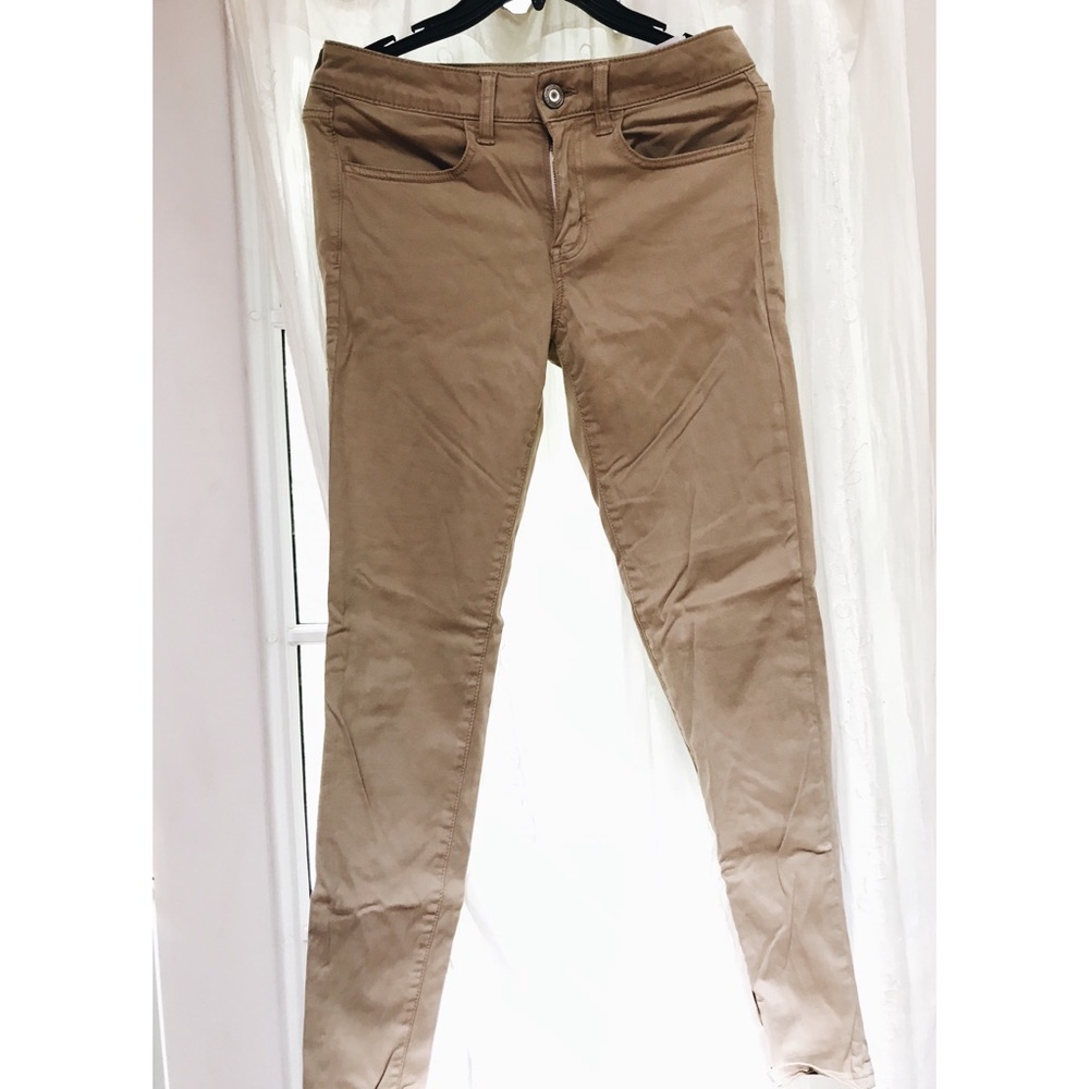 American Eagle Khaki Jeggings